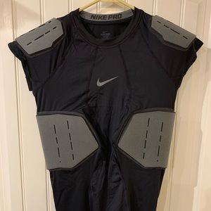 Nike Pro Hyperstrong Top Core Football compression